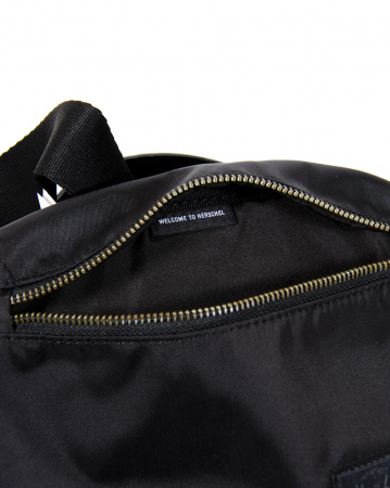 Сумка поясная Herschel Fifteen 10215 SATIN (BLACK 2L)
