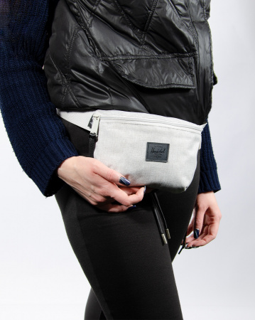 Сумка поясная Herschel Fourteen 10514 (BLACK/RVNX 2L)