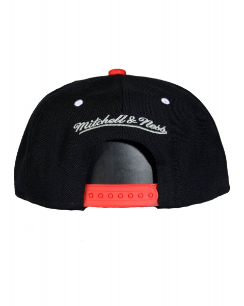 Бейсболка прямая Mitchell and Ness NP12Z 2 TONE ELEPHANT FLOCK (Chicago Bulls Black)