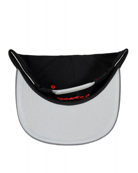 Бейсболка прямая Mitchell and Ness NT94Z XLRELECTIVE 2TONE SB (Chicago Bulls Black)