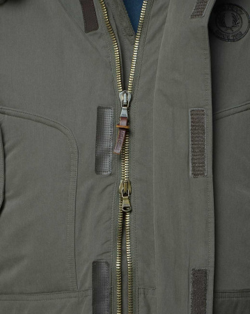 Пуховик мужской Fred Perry J1286 (M темно-оливковый)